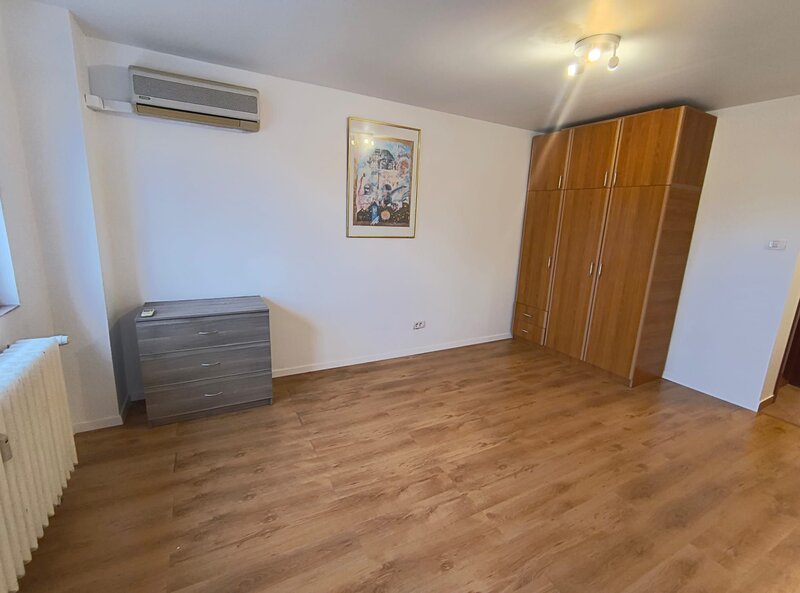 Banu Manta- Ion Mihalache (1 Mai)- Titulescu Garsoniera