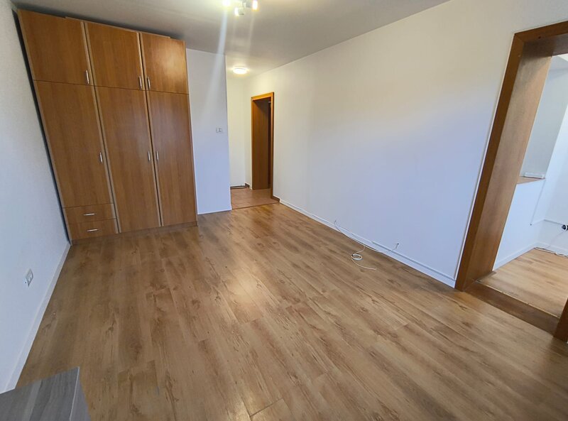 Banu Manta- Ion Mihalache (1 Mai)- Titulescu Garsoniera