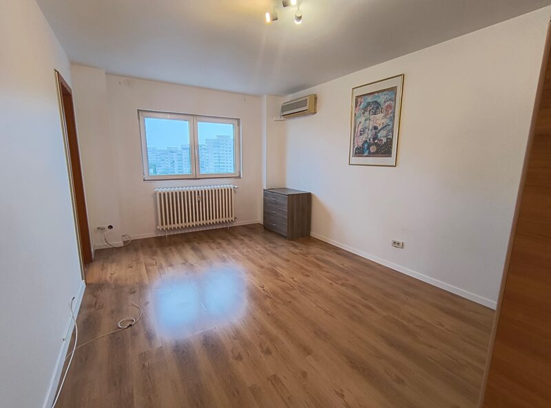 Banu Manta- Ion Mihalache (1 Mai)- Titulescu Garsoniera